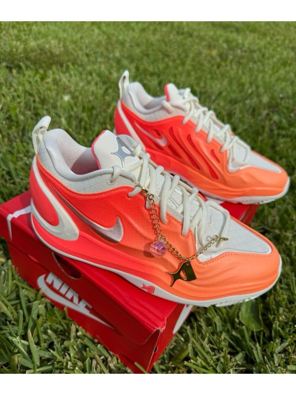 6.5 WOMEN’S Nike A'Two KC JEWERLY Sneaker Orange/Silver Low Top IR4334 800